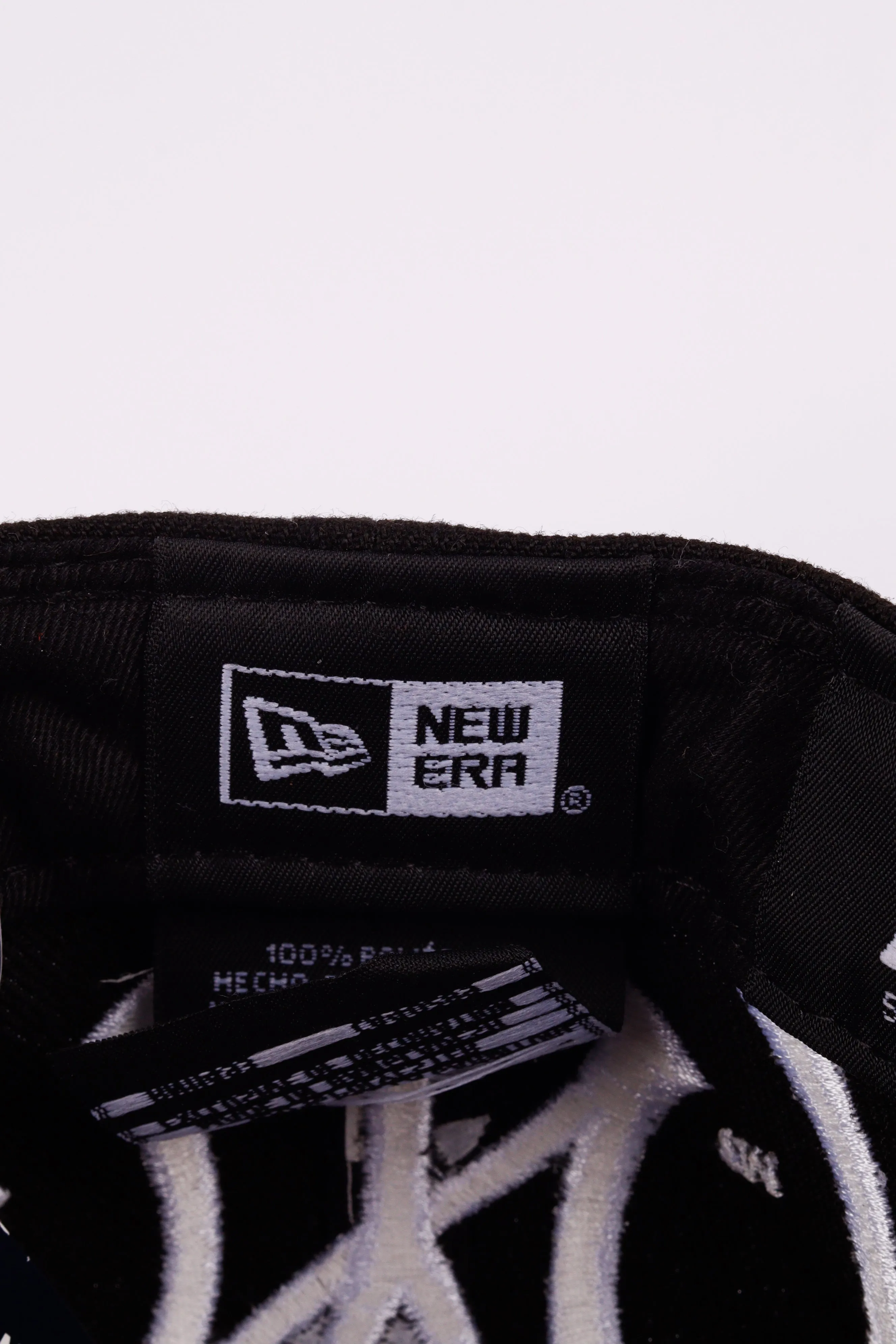 FW21 Supreme x New York Yankees 'New Era Box Logo' Fitted Hat