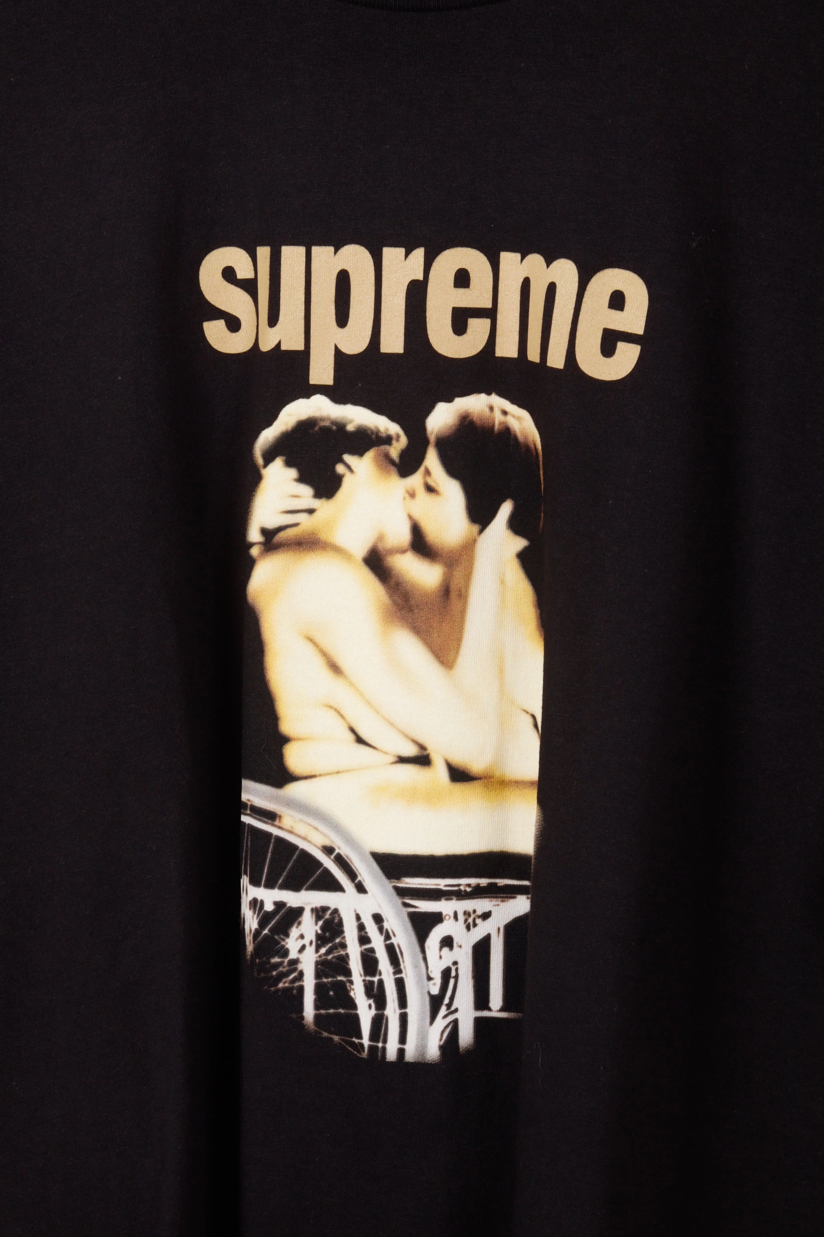 SS23 Supreme 'Kiss' Tee Black (2023)