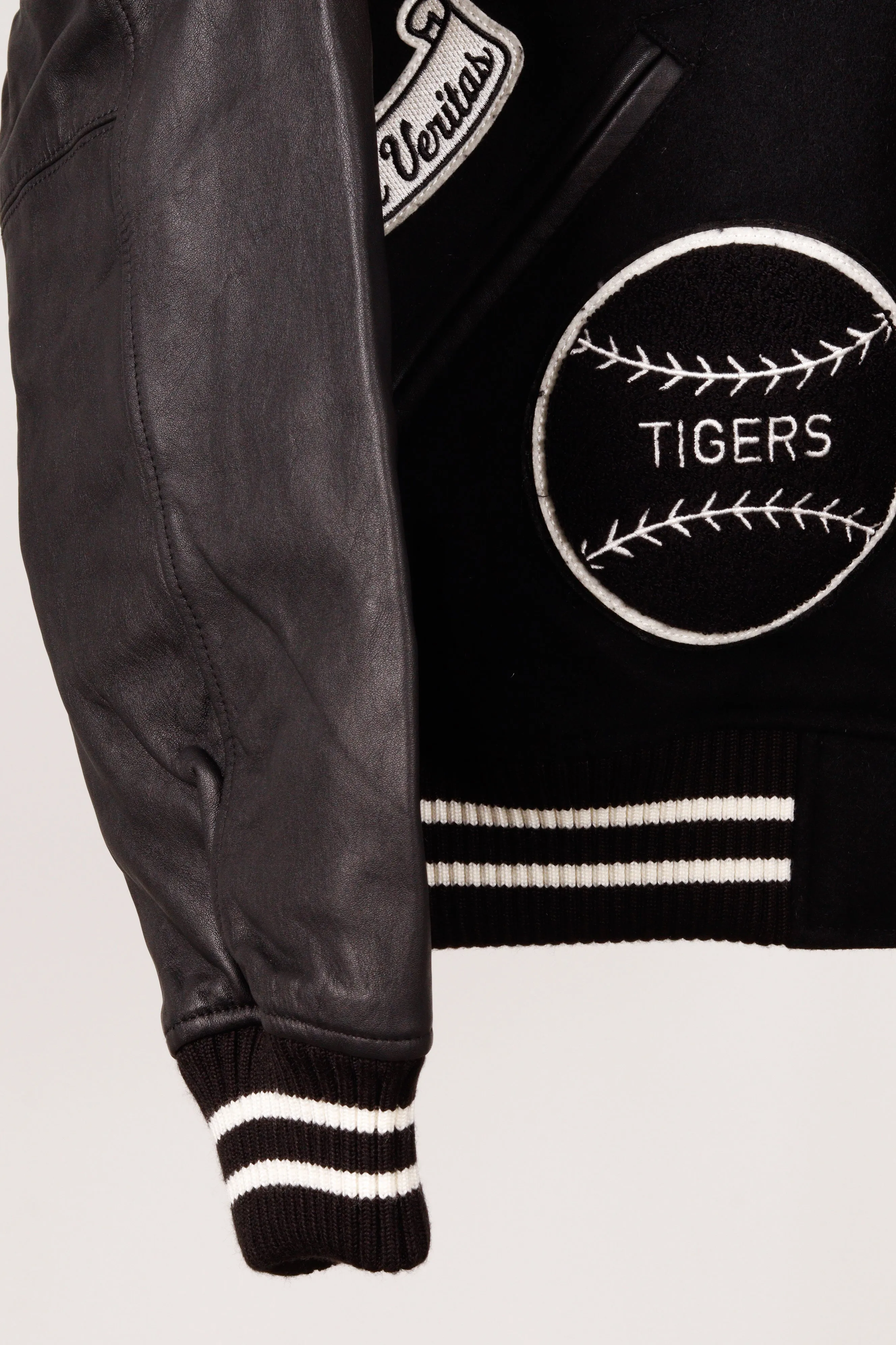 Supreme FW23 'Tiger' Varsity Jacket Black (2023)