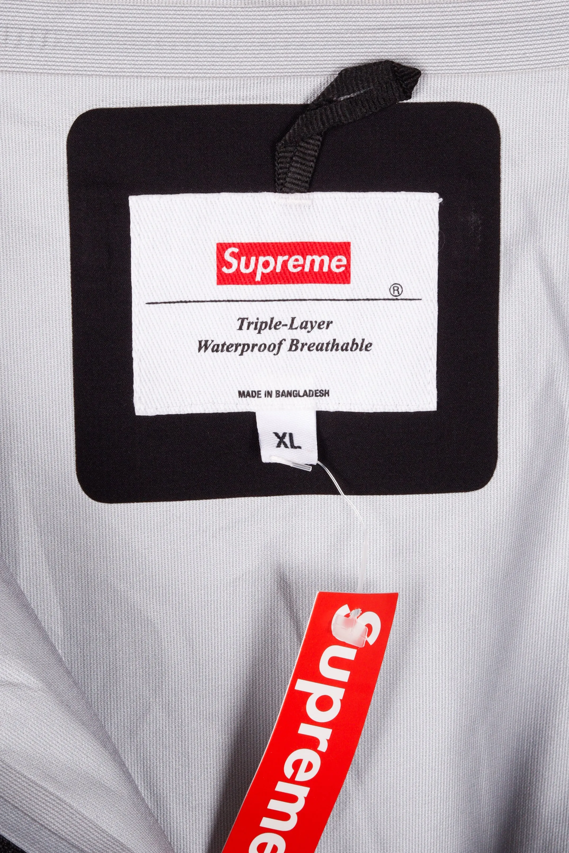 Supreme SS16 'Apex Taped Seam' Jacket Black (2016)