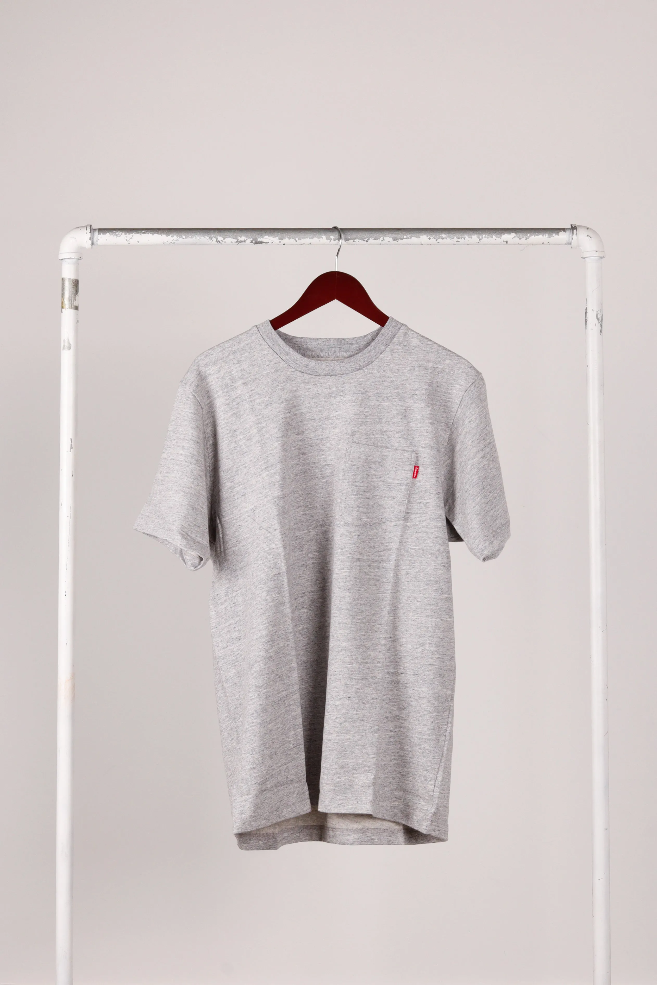 Supreme SS17 'Pocket' T-Shirt Gray (2017)