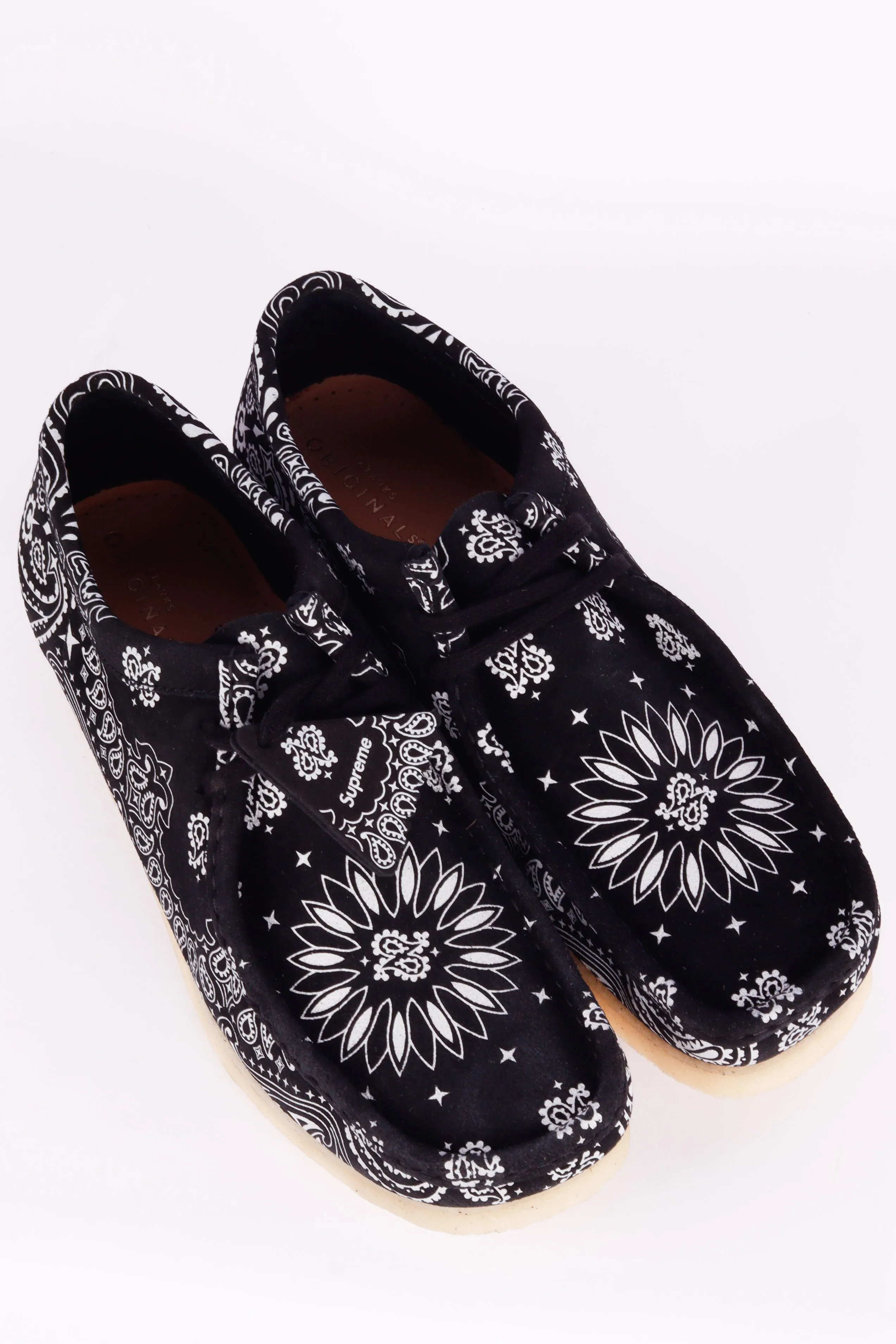 Supreme x Clarks SS19 Wallabee 'Bandana Black' (2019)