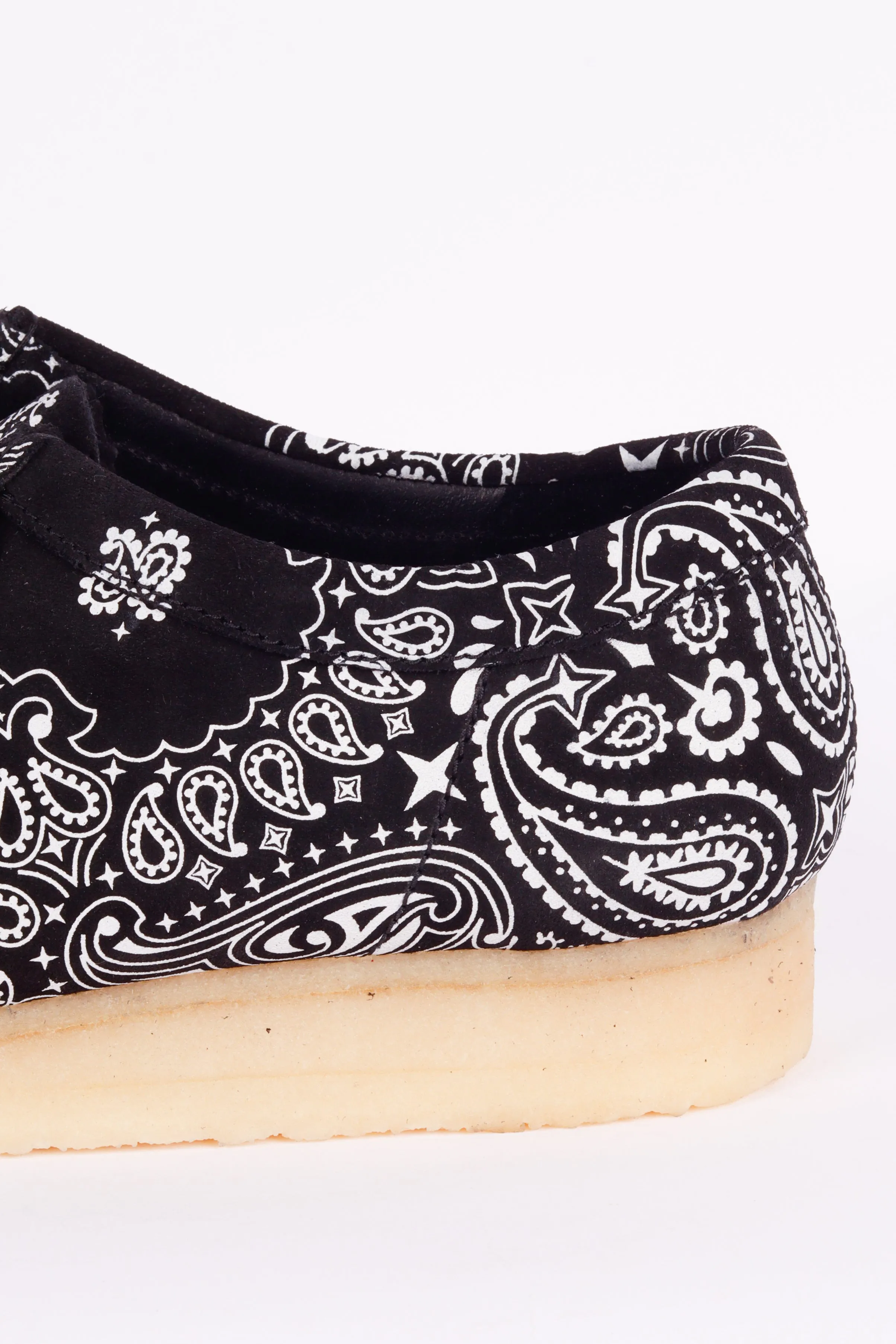 Supreme x Clarks SS19 Wallabee 'Bandana Black' (2019)