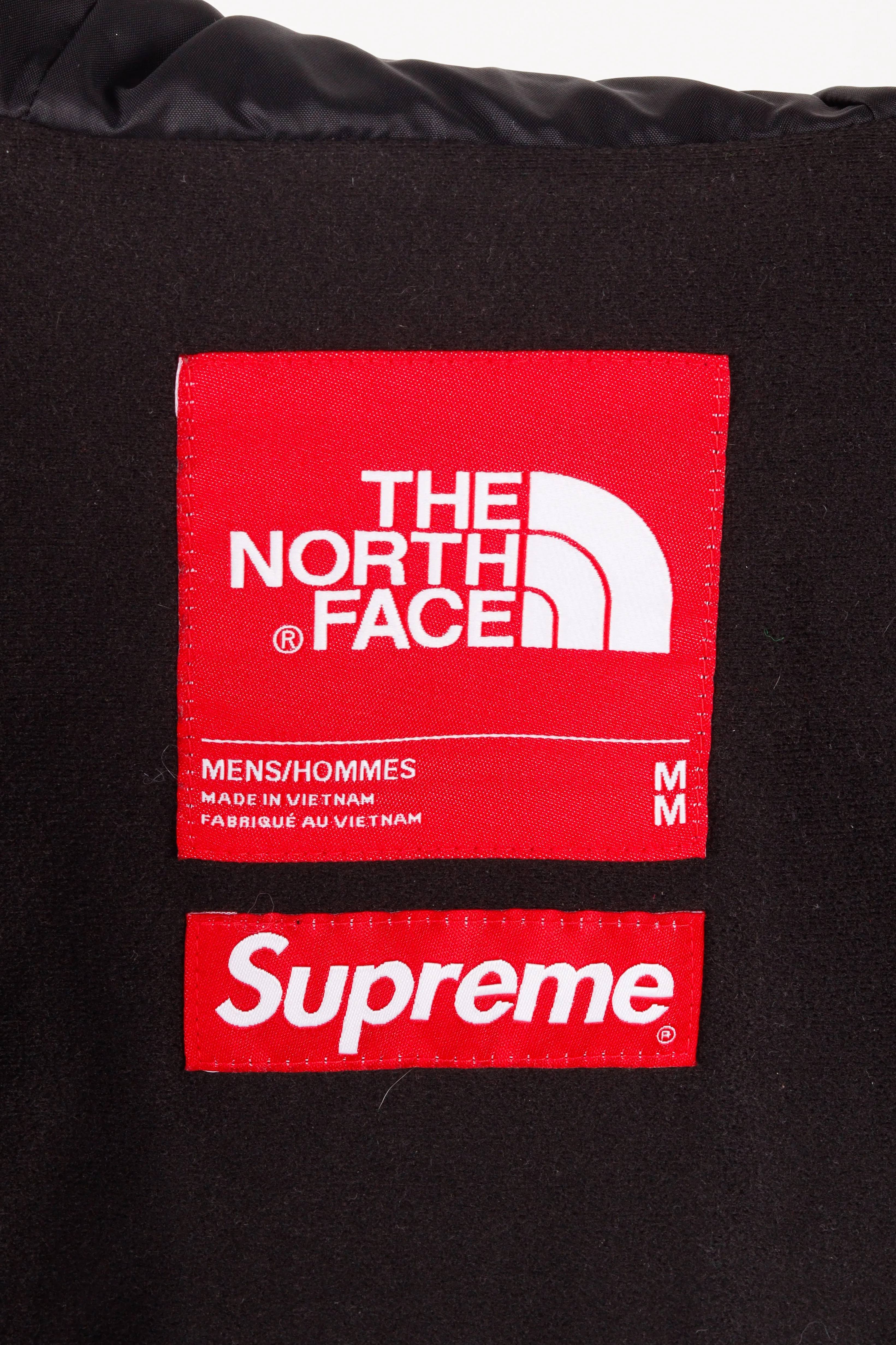Supreme x The North Face SS18 'Metallic' Mountain Parka Silver (2018)