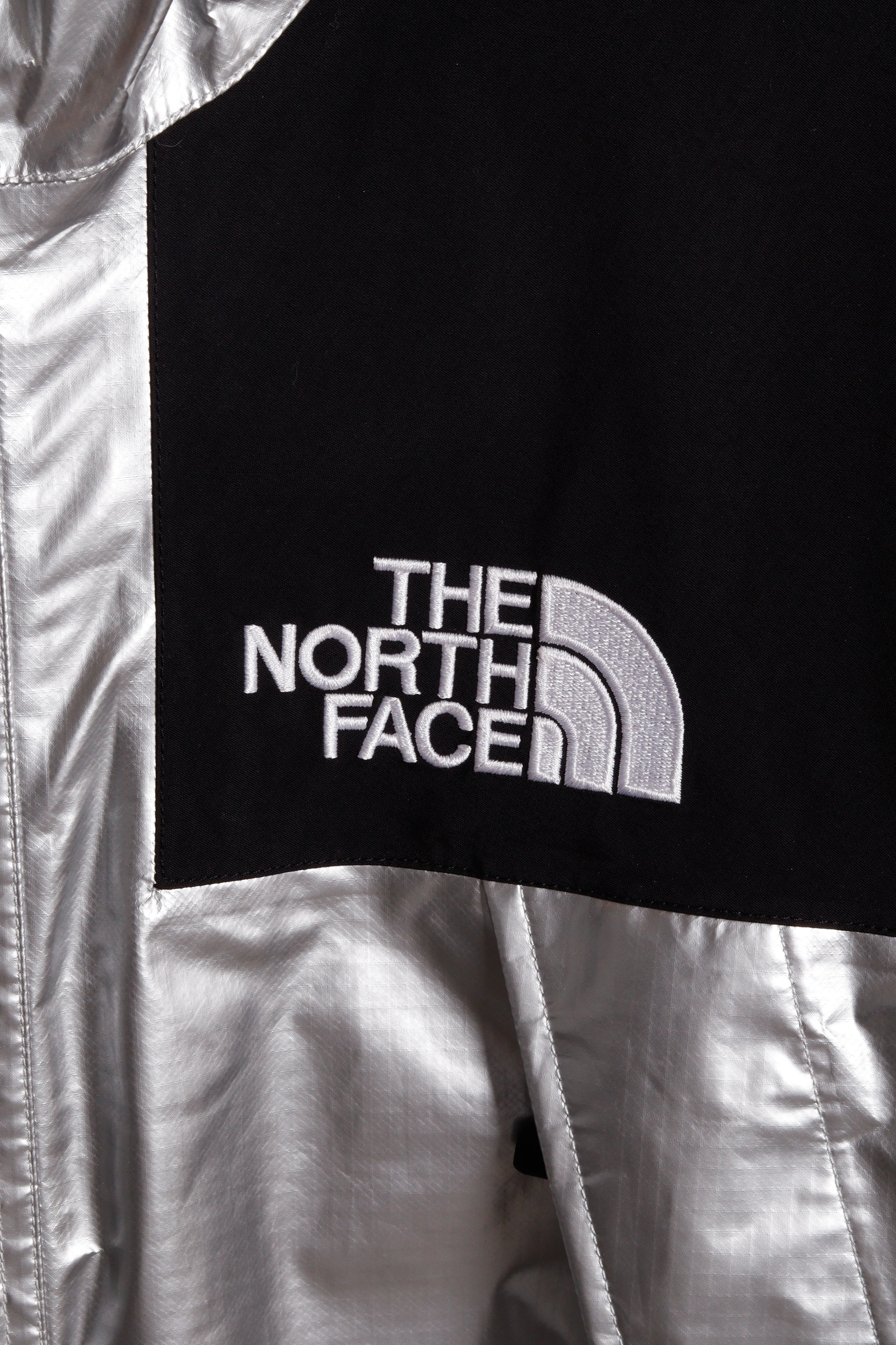Supreme x The North Face SS18 'Metallic' Mountain Parka Silver (2018)